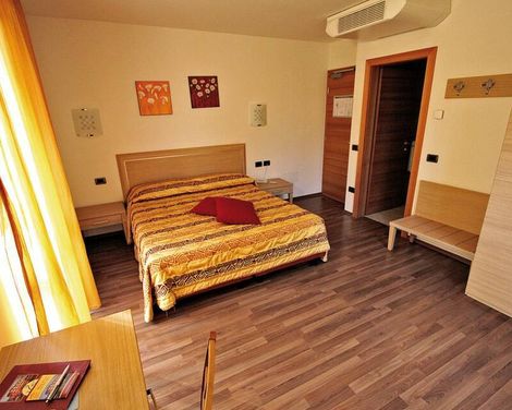 NatureBio Hotel Elite