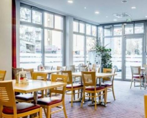 Holiday Inn Express Berlin City Centre-3