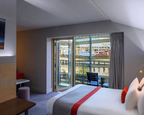 Holiday Inn Express Paris - Canal de la Vilette