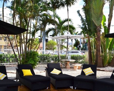 Beachside All Suites Hotel