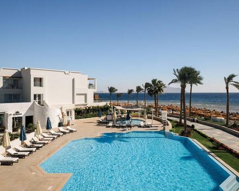Sunrise Remal Beach Resort