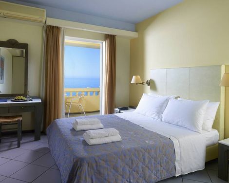 Sissi Bay Resort