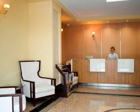 Mel Holiday Hotel