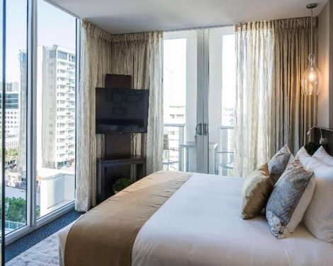 Iberostar Waves Berkeley Shore