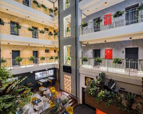 Hotel Allora