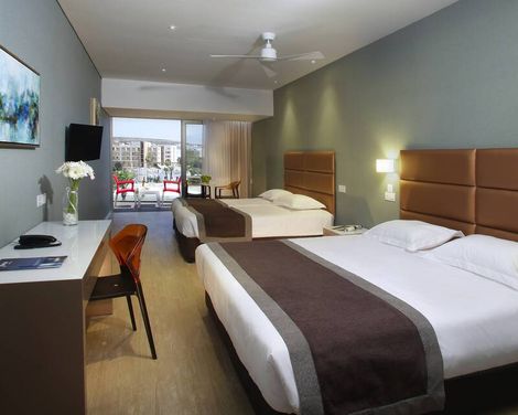 Faros Hotel