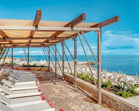 Hotel & Residence & Garden Suites Umag Plava Laguna-2