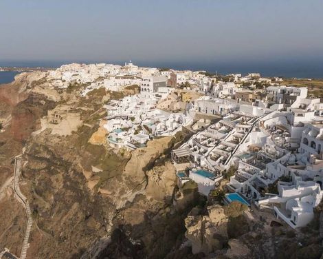 Santorini Secret Suites & Spa