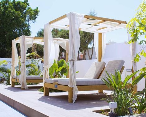 Kapetanios Bay Hotel