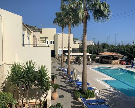 Dionysos Hotel Apartments & Studios