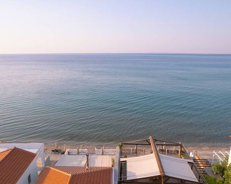 Potokaki Beachfront Hotel