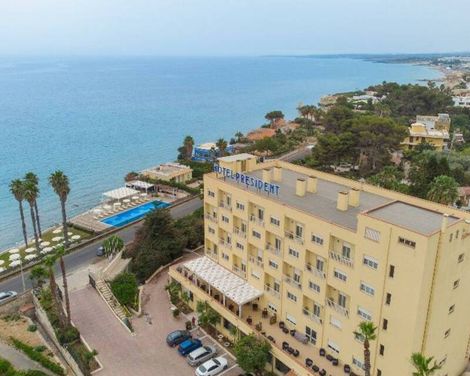 President Sea Palace Hotel