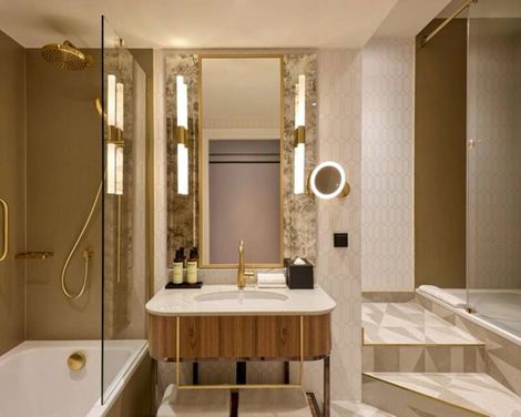 Hotel Saski Krakow, Curio Collection by Hilton