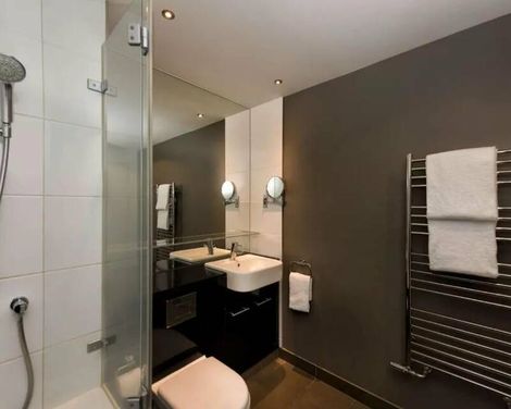 Adina Apartment Hotel Frankfurt Neue Oper-0