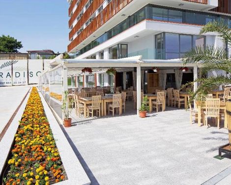 Paradiso Dreams Hotel