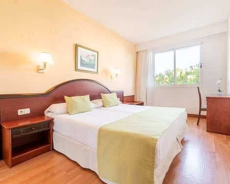 Tropicana Hotel