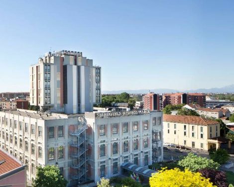 Starhotels Business Palace