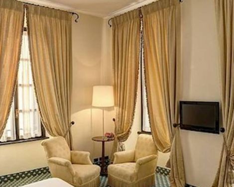 Palace Hotel