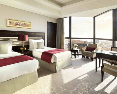 Bab Al Qasr-0