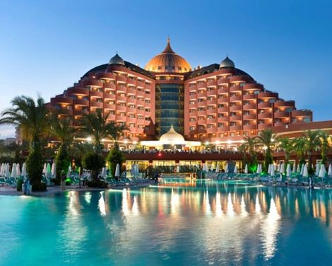 Delphin Palace
