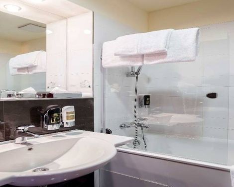 Hotel Majestic Plaza