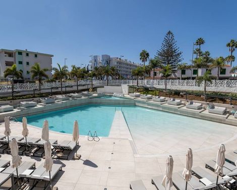 Hotel Caserio
