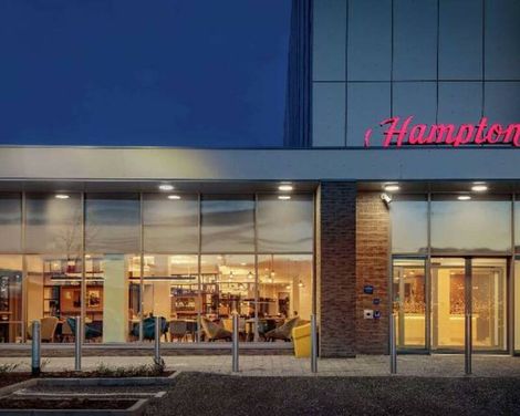Hampton by Hilton Edinburgh Airport-3