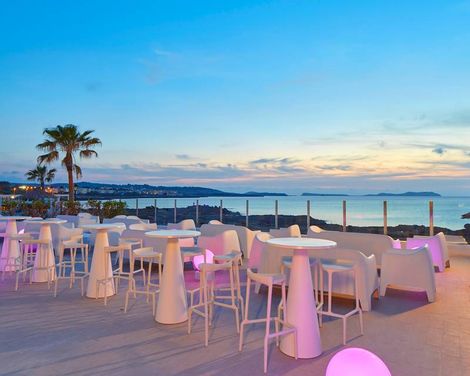 Aparthotel Nereida