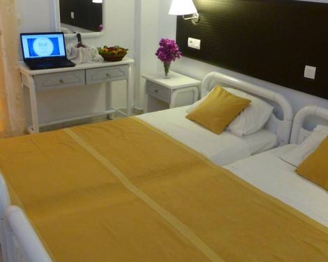 Blue Nest Hotel