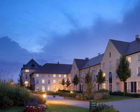 Campanile Val de France