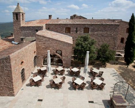 Parador De Cardona