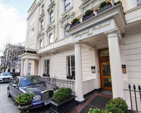 Abbey Court Hotel
