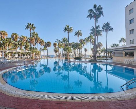 Anastasia Beach Hotel & Apartments