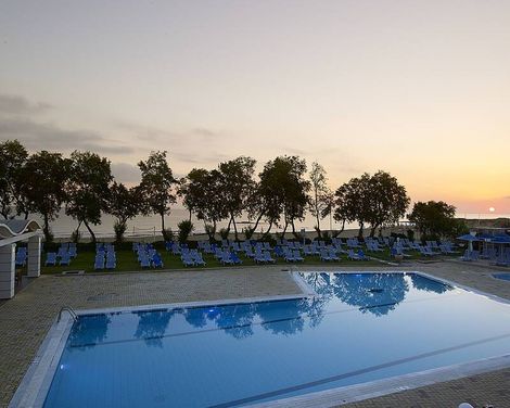 Malia Bay Beach Hotel & Bungalows