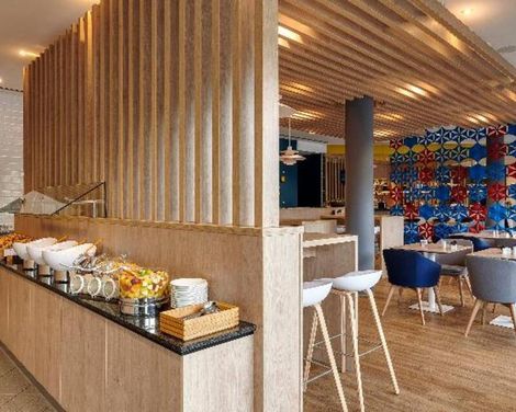 Holiday Inn Express Köln - Mühlheim