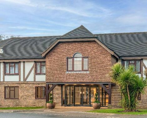 Elite Venue Selection Felbridge - Gatwick-1