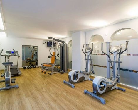 Invisa Hotel Es Pla - Adults Only-2