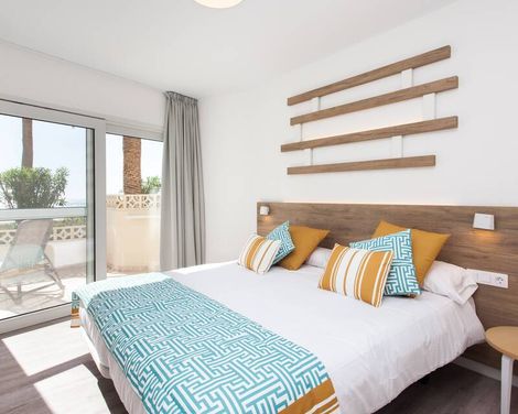 R2 Maryvent Beach Apartment