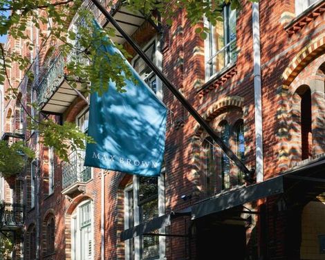 Max Brown Hotel Museum Square-2