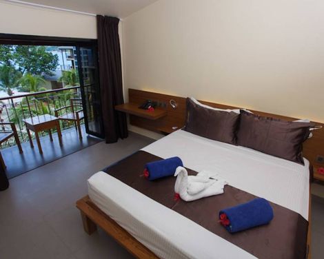 Coral Strand Smart Choice Hotel 