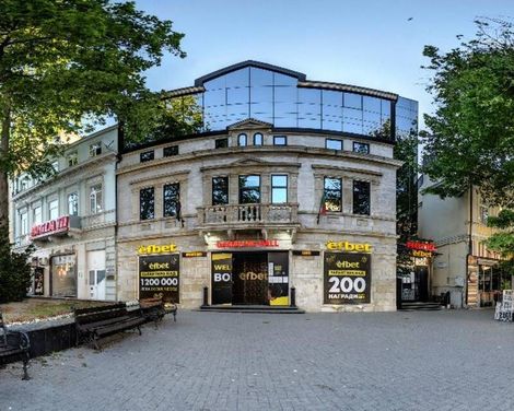 Casino & Hotel Efbet