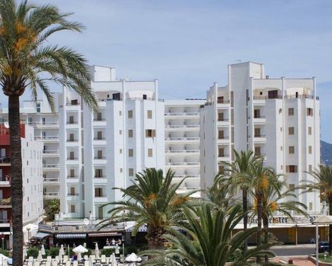 R2 Cala Millor Beach Apartments