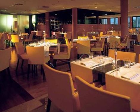 Mercure Rome Leonardo da Vinci Airport-1