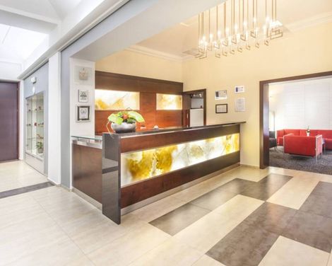 Hotel Lunik-3