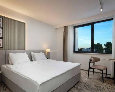 SeeSea Hotel