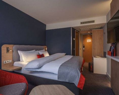 Holiday Inn Express Düsseldorf - City North-0