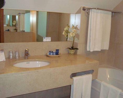 Lam Hotel-2