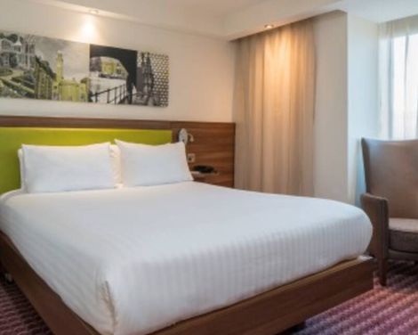 Hampton by Hilton Birmingham Broad Street