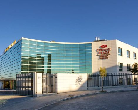 Crowne Plaza Madrid Airport-1