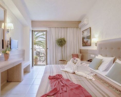 Flamingos Hotel